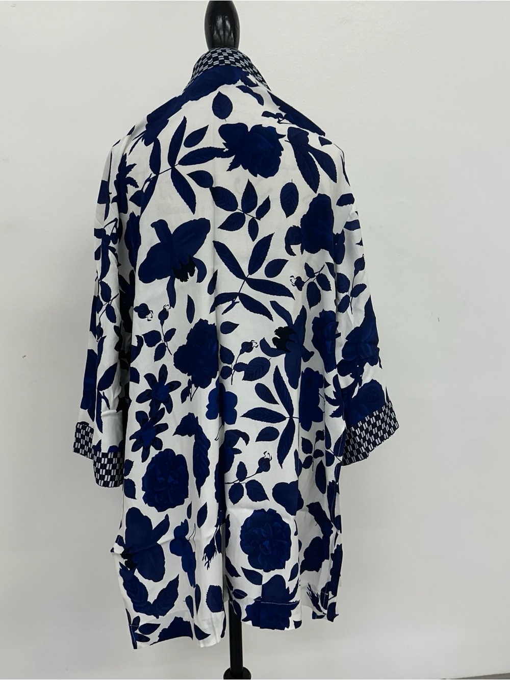 Cabi Botanical floral kimono jacket - Picture 7 of 10